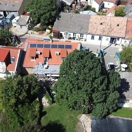 Modern Stone House In With Jacuzzi Сasa de vacaciones *