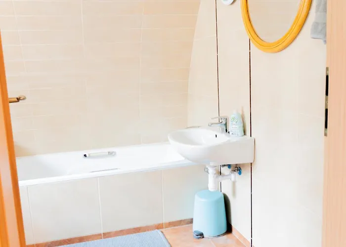 Semesterbostad Modern Stone House In With Jacuzzi *