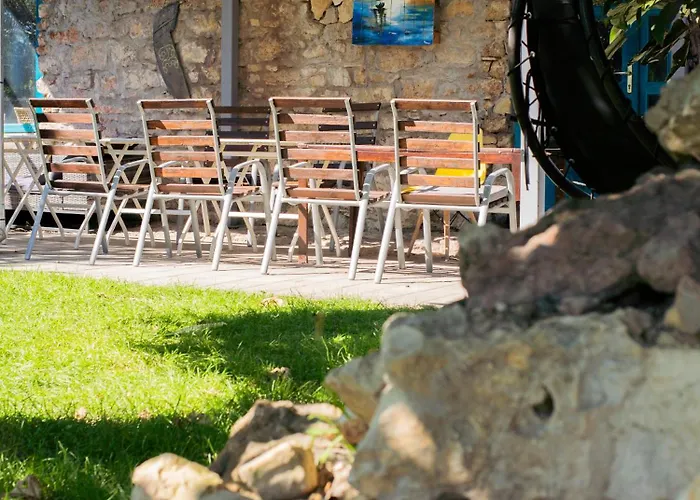 Semesterbostad Modern Stone House In With Jacuzzi *