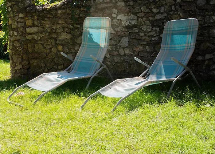 Modern Stone House In With Jacuzzi Semesterbostad